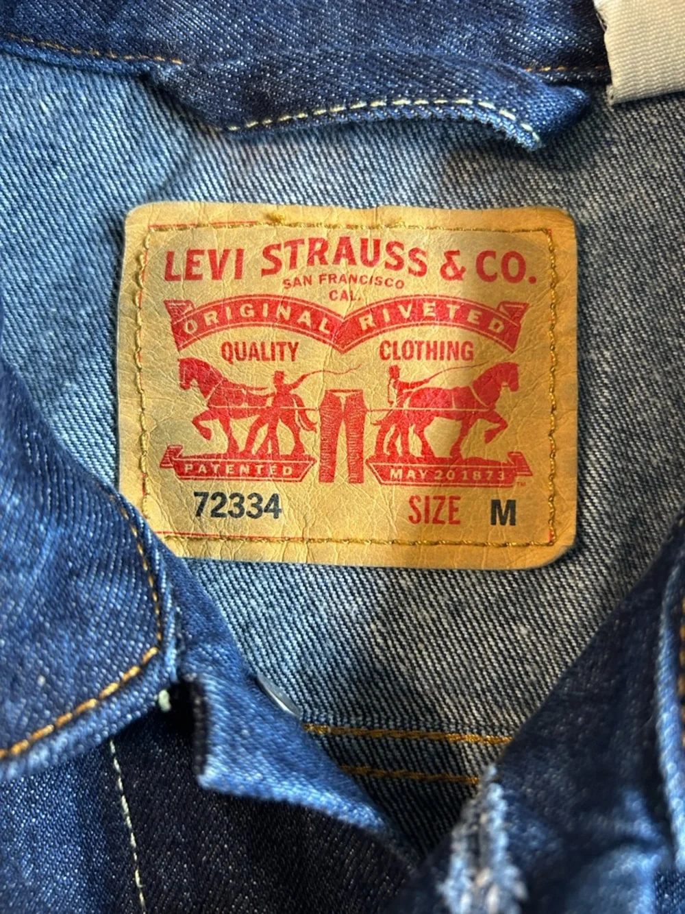 Levi's Indigo Blue Denim Original Jean Jacket - Picture 2 of 12